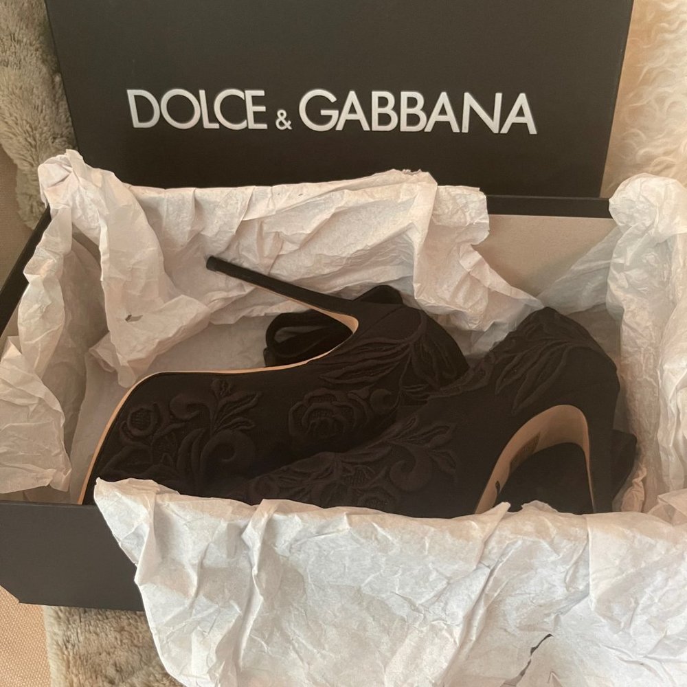 Dolce & Gabbana Embroidered Socks Boots EU35/US5 - Picture 2 of 8
